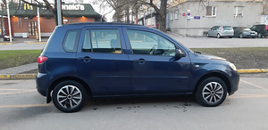 Mazda 2 1.4 TD (3 фото из 13)
