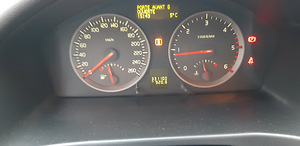 Volvo V50 td 100kw 2005a (12 foto / 13)