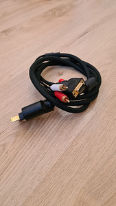 Xbox 360 lisad (VGA kaabel, adapter, peakomplekt, headset) (3 foto / 10)