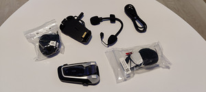Cardo Packtalk Bold JBL (2 foto / 2)