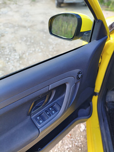 Škoda Fabia 2011 (5 фото из 10)