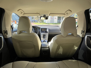 Volvo XC60 INSCRIPTION (9 foto / 9)