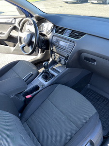 Skoda Octavia 1.2 77kW (11 foto / 14)