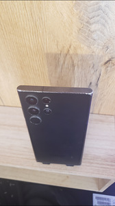 Samsung s22 ultra 12/256 (2 фото из 4)