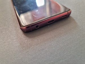 Samsung Galaxy S9 (5 фото из 8)