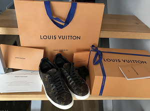 Оригинальные кроссовки louis vuitton (1 фото из 5)