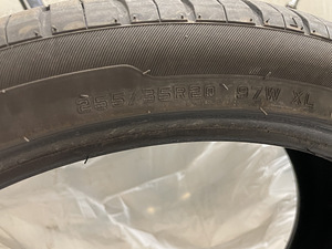 Шины 255/35R20 Sunfull SF-888 (3 фото из 3)
