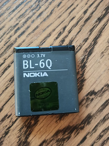 Nokia 6700 Classic UUS Karbis (6 foto / 6)