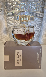 Парфюм Elie Saab (1 фото из 2)