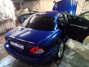 Jaguar x-type 3.0V6 4x4 manuaal (11 foto / 11)