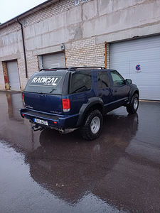 Chevrolet Blazer (4 фото из 8)