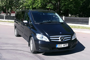 Automehaanik väikebusside remondiks (3 foto / 3)