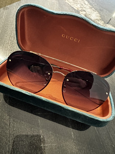Gucci päikeseprillid (1 foto / 3)