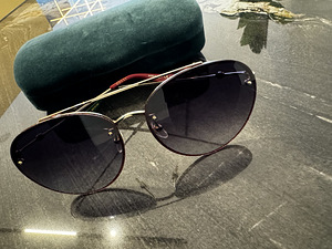 Gucci päikeseprillid (3 foto / 3)