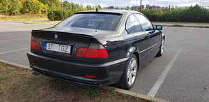 BMW 323Ci 2.5 125kW (3 foto / 7)