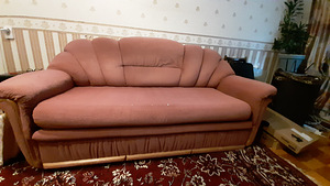 Diivan ja 2 tugitooli (2 foto / 2)