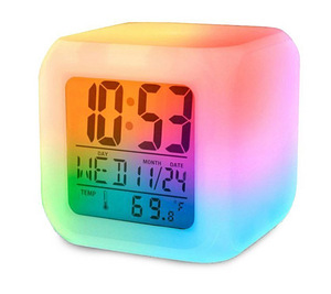Светодиодный цифровой будильник с подсветкой