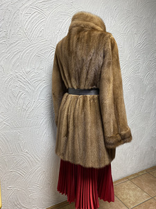 Naaritsa kasukas 36-38 S/M (9 foto / 10)