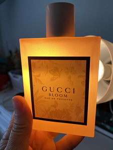 Gucci остаток от 100 мл (3 фото из 4)