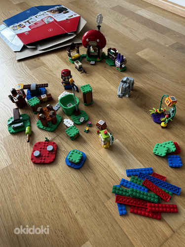 Lego Super Mario