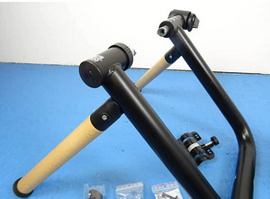 Elite Tuo treeningpukk + Continental Hometrainer rehv (2 foto / 7)