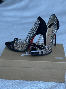 Christian Louboutin (1 foto / 10)