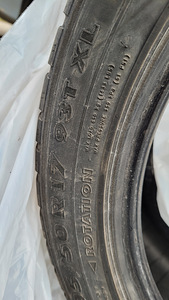 Шины Nokian Hakapeliitta 7 205/50 R17 XL (8 фото из 8)