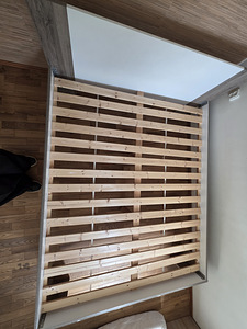 Voodi 160x200 (5 фото из 8)