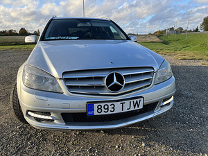 Mercedes-benz c220 2.1 125kw (5 foto / 9)