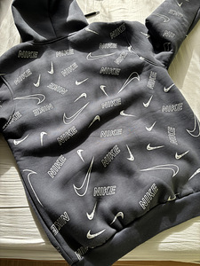 Nike kampsun (2 foto / 2)