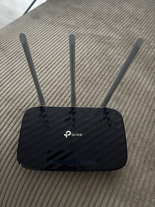 TP-Link Archer C20 (1 foto / 3)