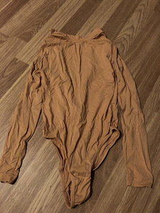 Uisu body tüdrukule // Bodysuit for figure skating (2 foto / 3)