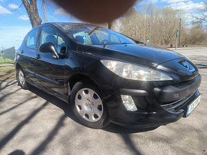 Peugeot 308 (7 foto / 7)