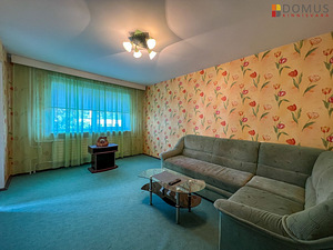 Kangelaste prospekt 23, Pähklimäe, Narva, Ida-Virumaa (3 foto / 10)