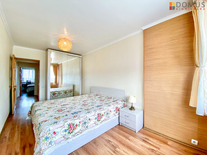Kangelaste prospekt 6, Pähklimäe, Narva, Ida-Virumaa (7 foto / 10)