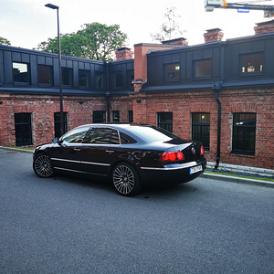 Volkswagen Phaeton 3.0Tdi 171kw 2008a (5 foto / 15)