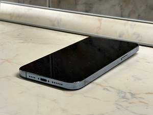 Apple iPhone 13 Pro Max 512GB Sierra Blue (4 foto / 4)