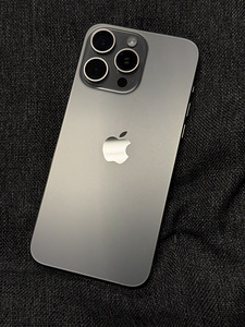 iPhone 15 pro max 512GB (1 foto / 6)
