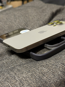 iPhone 15 pro max 512GB (6 foto / 6)