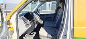 VOLKSWAGEN TRANSPORTER (7 foto / 10)
