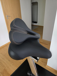 Велотренажёр TUNTURI Centuri S100 Sprinter Bike (2 фото из 2)