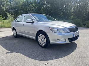 Škoda Octavia (1 фото из 6)