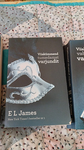 E.L.James viiskümmend halli varjundit, terve sari (4 foto / 9)