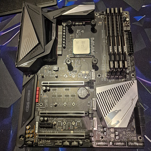 Gigabyte x570 Ryzen 5900x 32GB RAM (1 foto / 2)