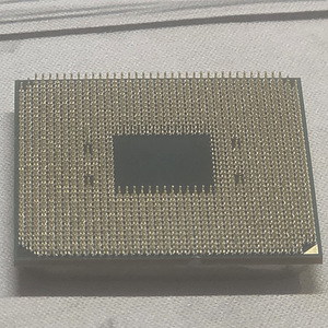 Ryzen 7 5800x3D (2 фото из 2)