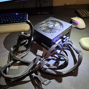 Seasonic Focus GX-850W Gold (1 foto / 2)