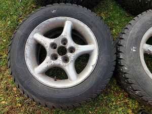 Naastrehv Sava Eskimo Stud 195/65R15 91T (1 foto / 10)