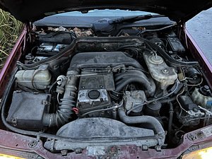 MERCEDES-BENZ E 250T D (10 foto / 10)