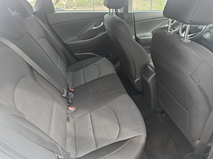 Hyundai i30 (11 foto / 12)