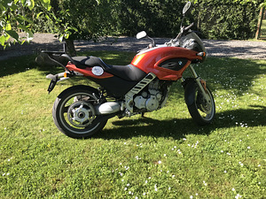 BMW F650CS (2 фото из 3)